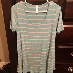 LulaRoe Perfect T